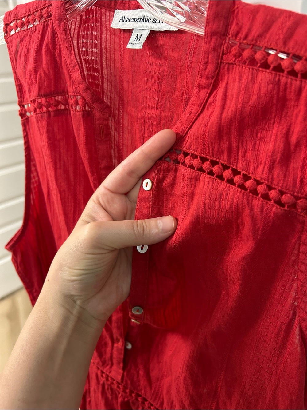 Abercrombie & Fitch Red Top, sz M - Picture 4 of 9